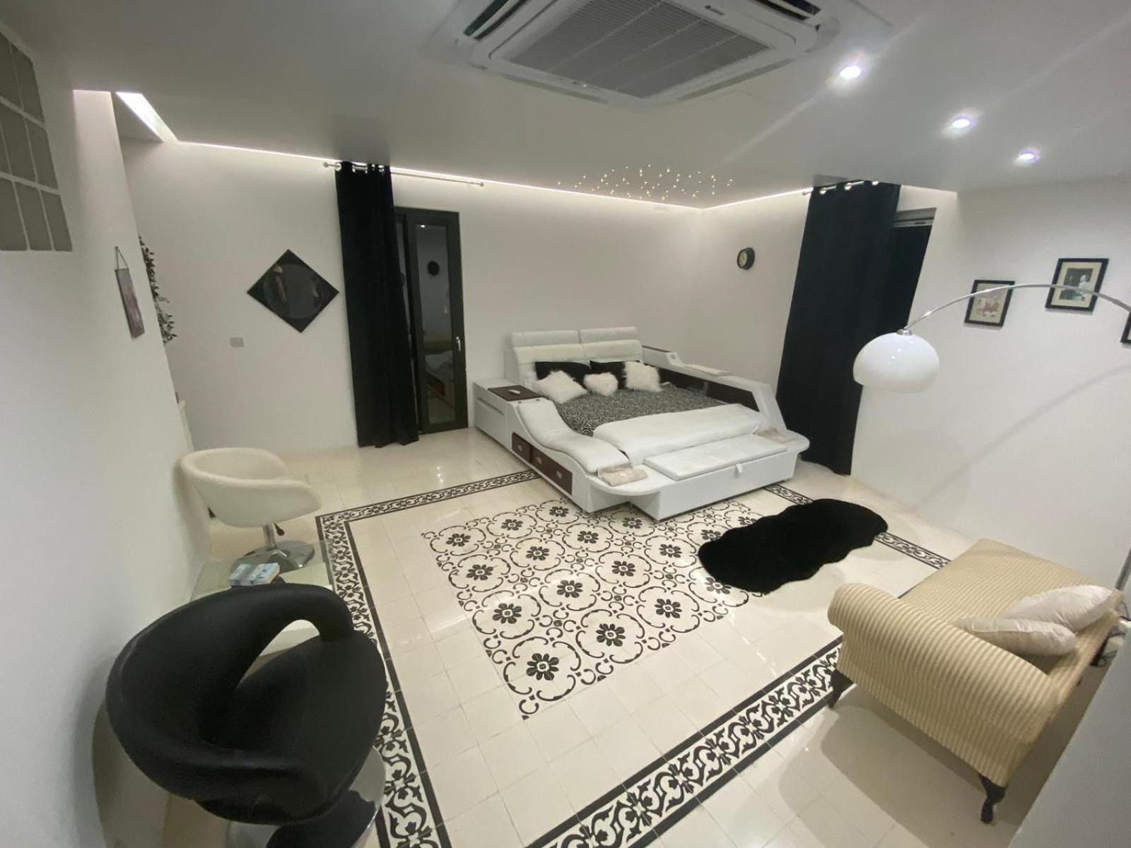 فندق Maleth House ناسار المظهر الخارجي الصورة