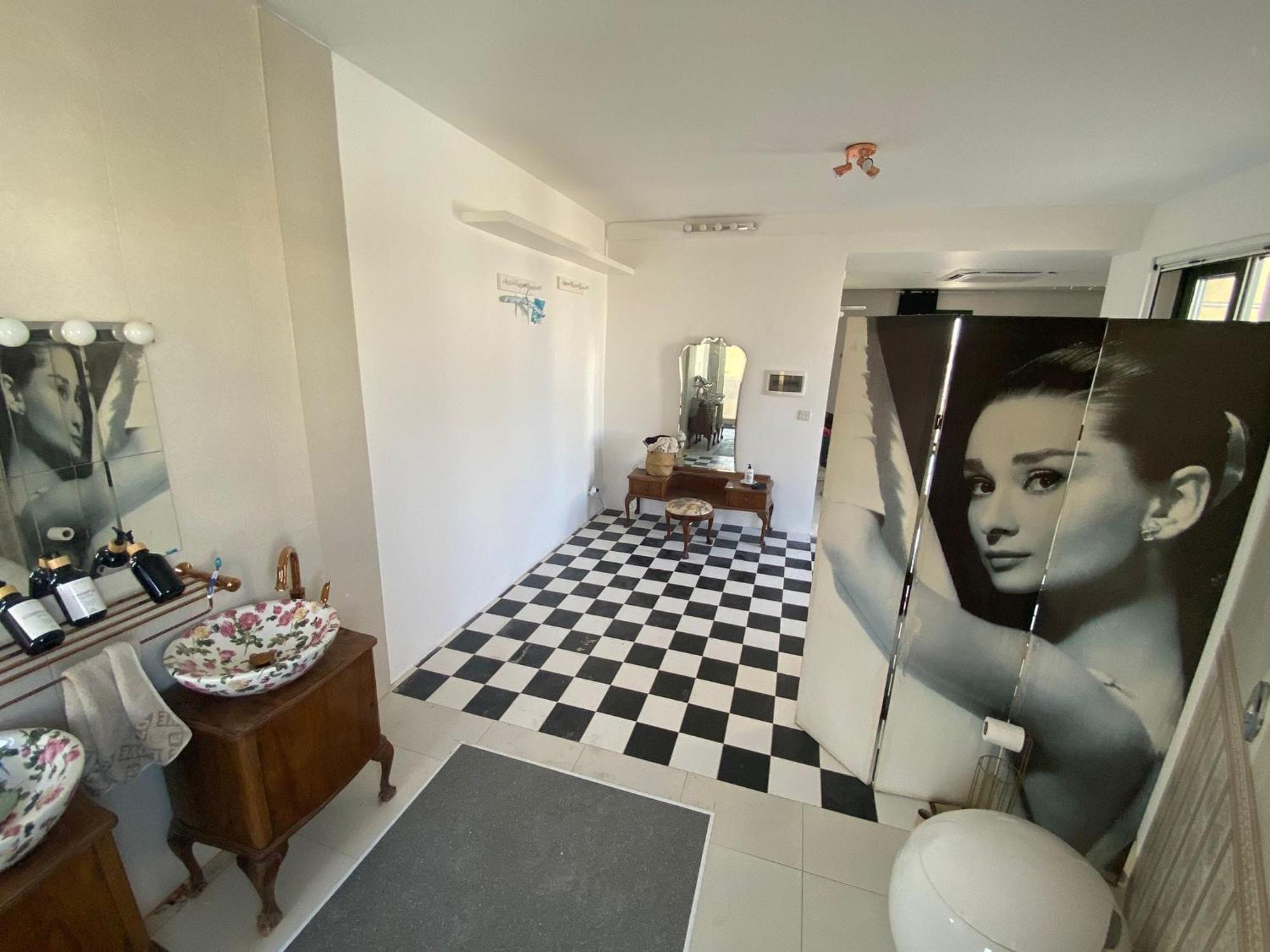 فندق Maleth House ناسار المظهر الخارجي الصورة